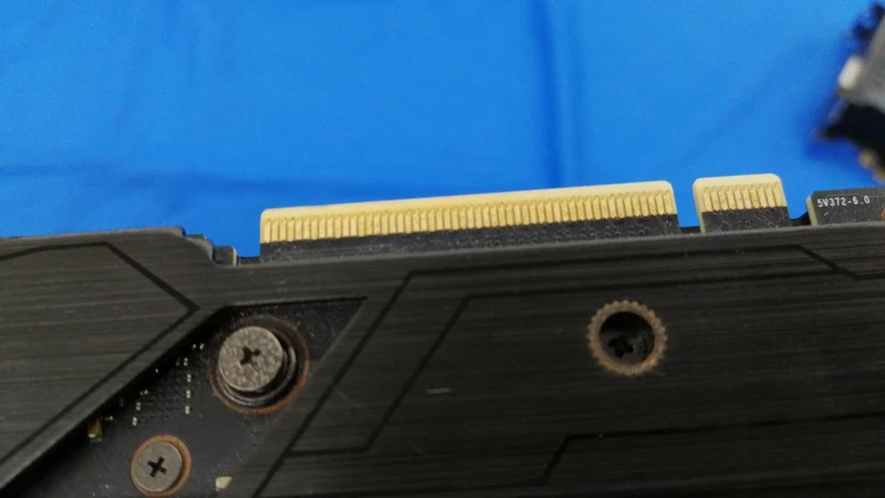 Carte graphique NVIDIA : GEFPRCE RTX2080