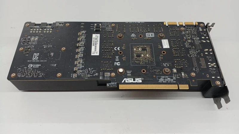 Carte graphique ASUS : TURBO-GTX1080TI-11G