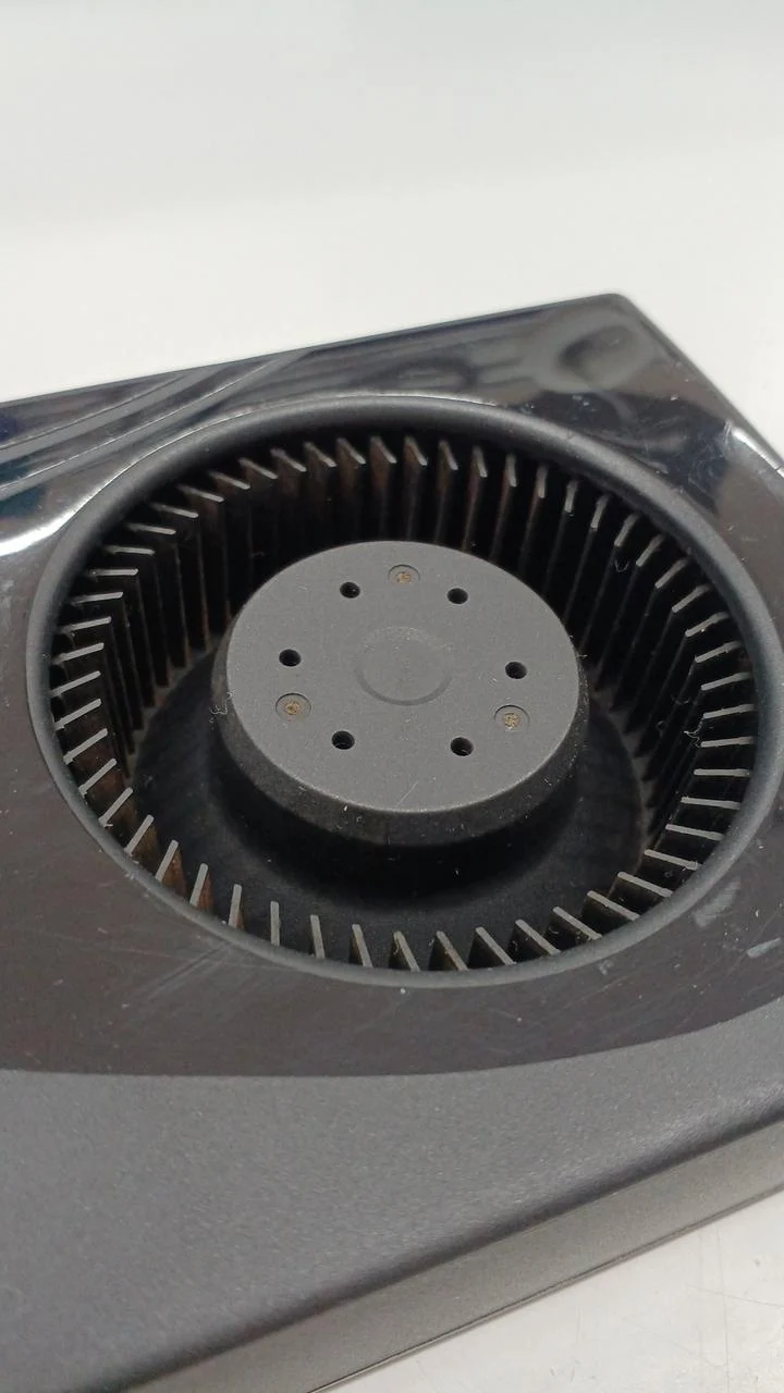 Carte graphique NVIDIA : RTX 2060 SUPER PCI-E 8 Go GDDR6