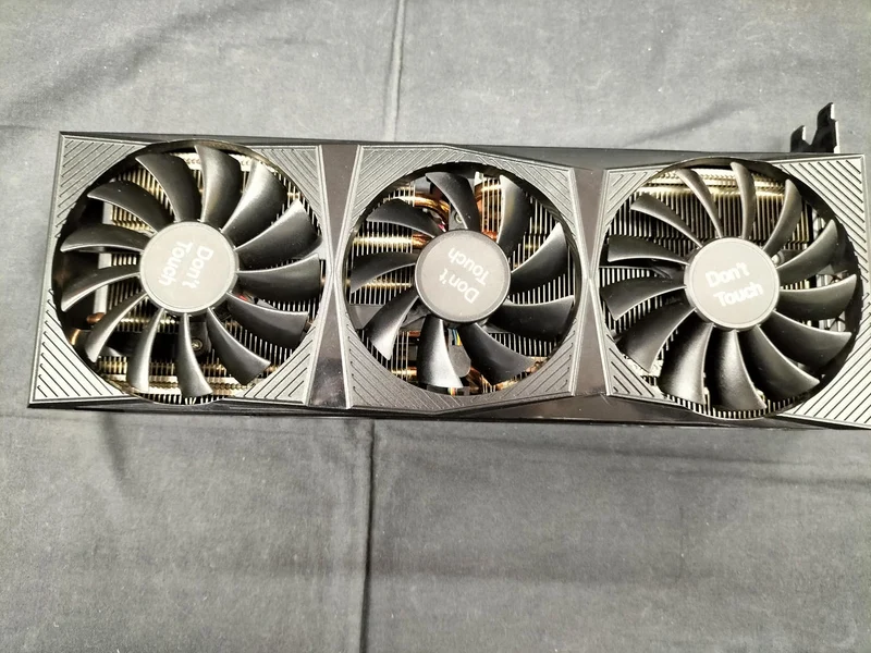 Carte graphique ZOTAC : ZT-A30800M-10B