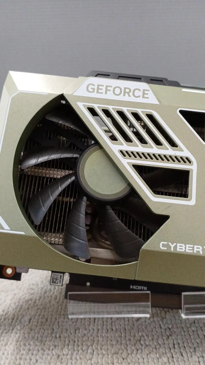Carte graphique MANLI : NVIDIA RTX 4070 Ti SUPER GALLARD