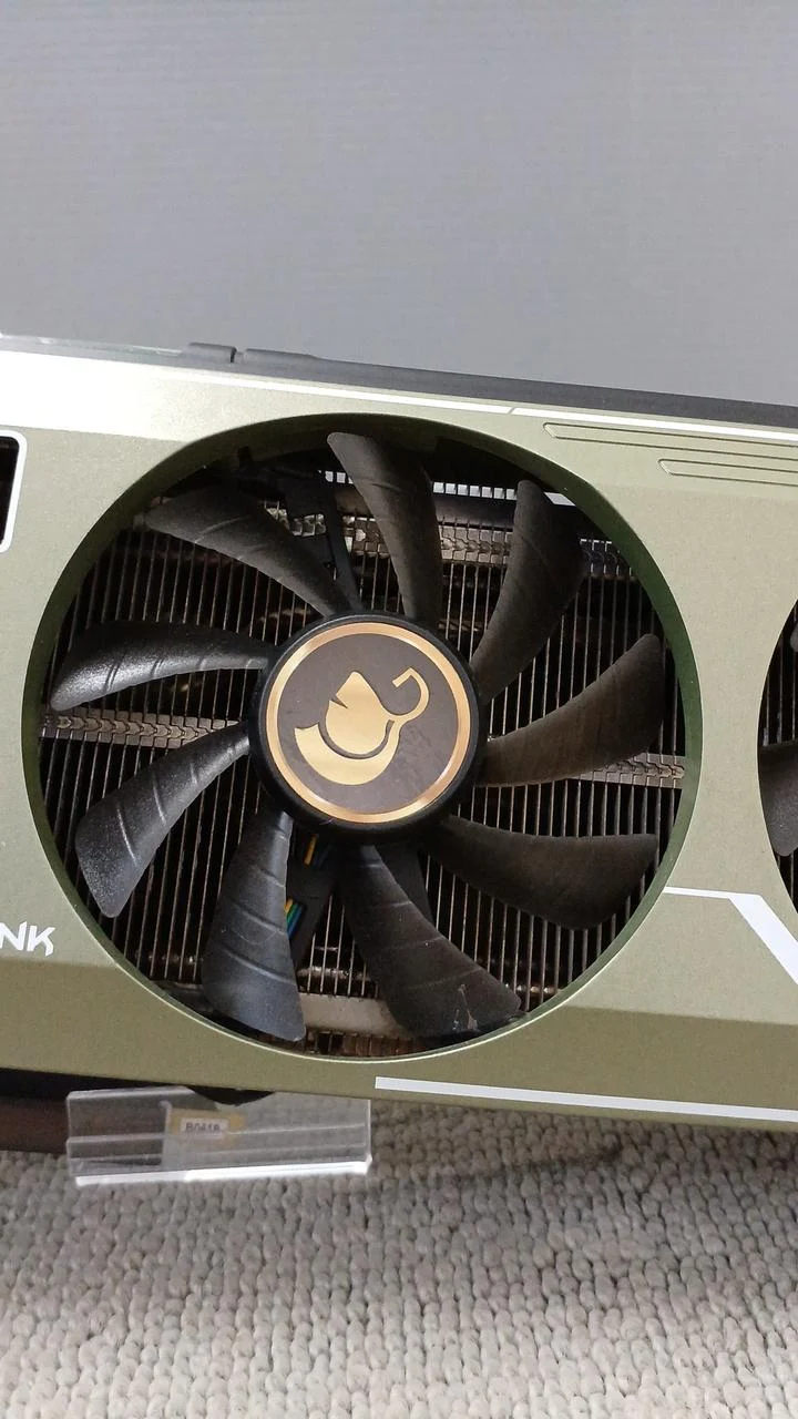 Carte graphique MANLI : NVIDIA RTX 4070 Ti SUPER GALLARD