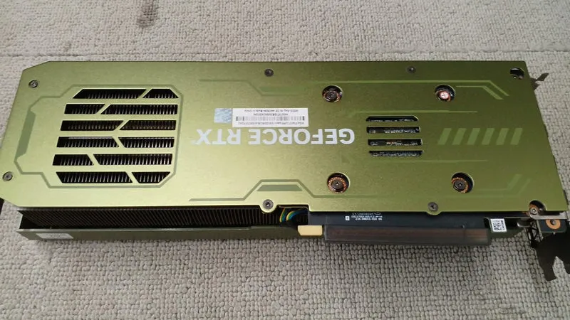 Carte graphique MANLI : NVIDIA RTX 4070 Ti SUPER GALLARD