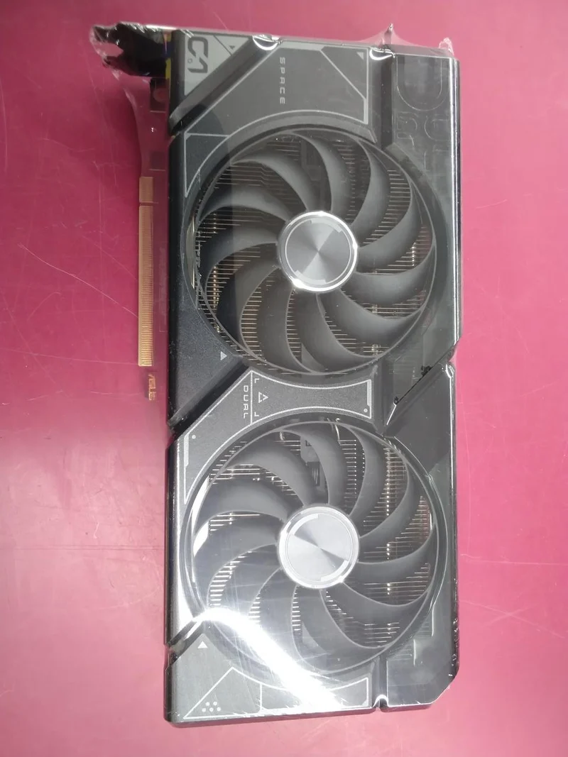 Carte graphique ASUS : DUAL-RTX4070-12 Go