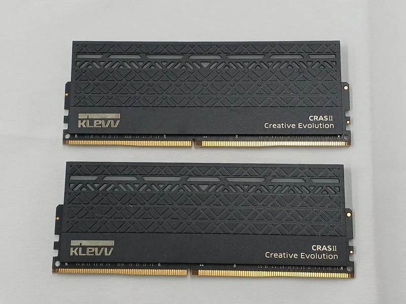 Mémoire KLEVV DDR4 32 Go IM4AGU88A30-FGGHMZ