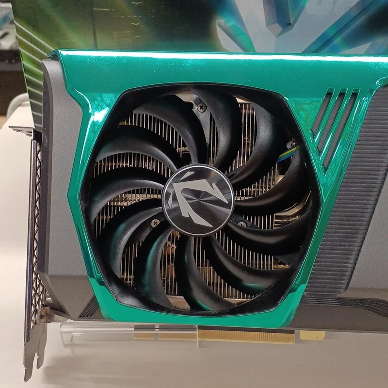Carte graphique ZOTAC : RTX 3070 AMP HOLD LHR 8 Go