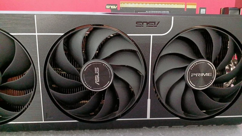 Carte graphique ASUS : PRIME-RX9070XT-O16G