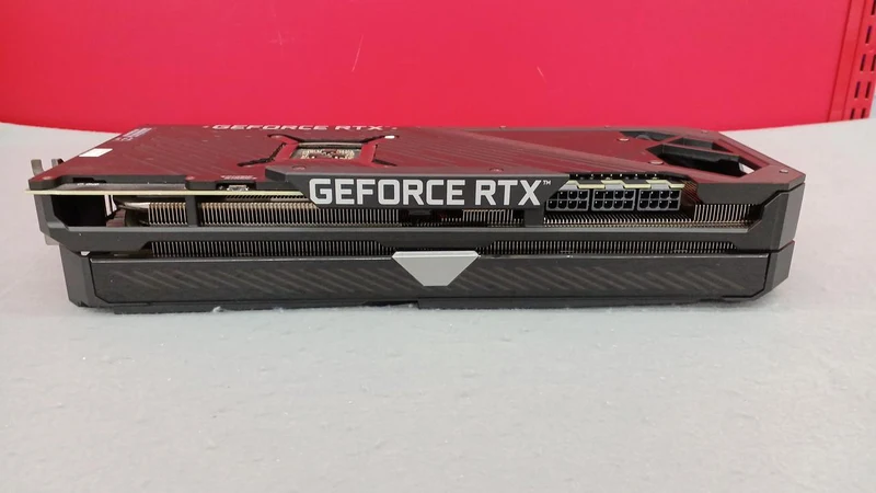 Carte graphique ASUS : ROG-STRIX-RTX3070TI-O8G-GAMING