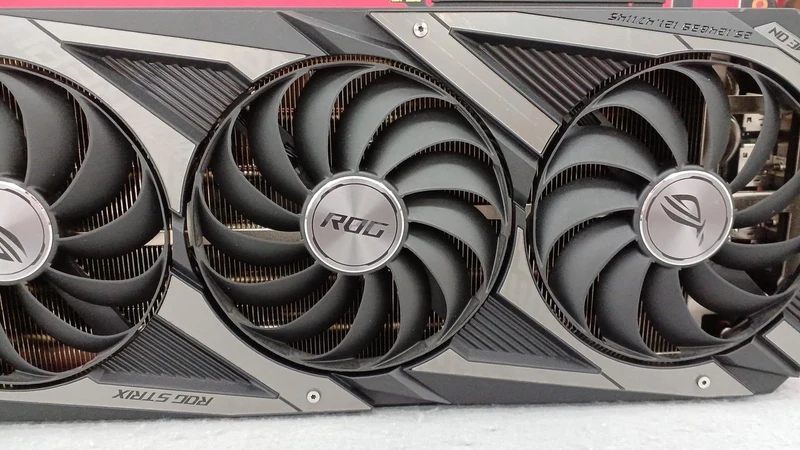 Carte graphique ASUS : ROG-STRIX-RTX3070TI-O8G-GAMING