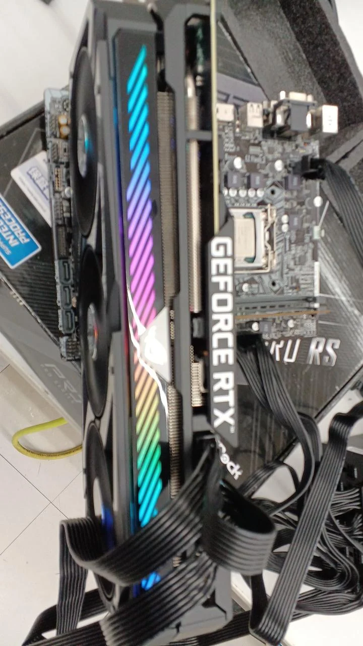 Carte graphique ASUS : ROG-STRIX-RTX3070TI-O8G-GAMING
