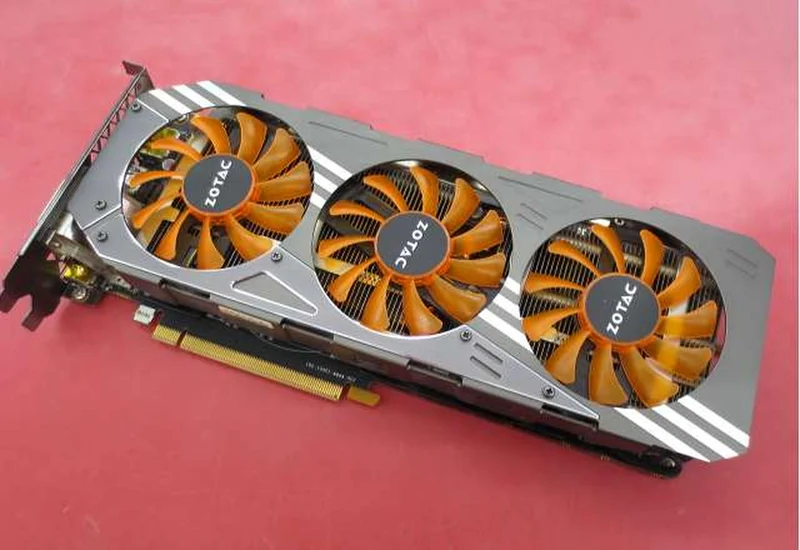 Carte graphique ZOTAC : GTX 980 AMP! EDITION 4 Go GDDR5