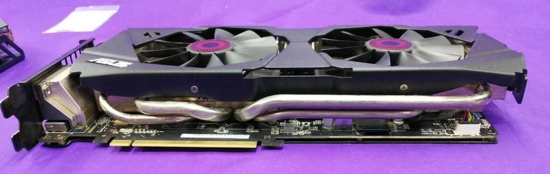 Carte graphique ASUS : STRIX-GTX980-DC20C-4GD5