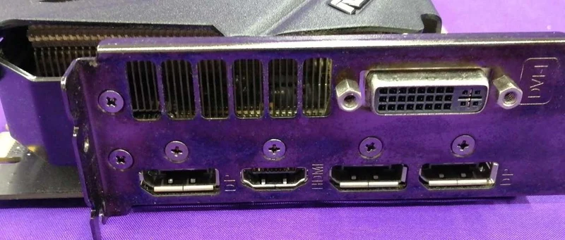 Carte graphique ASUS : STRIX-GTX980-DC20C-4GD5