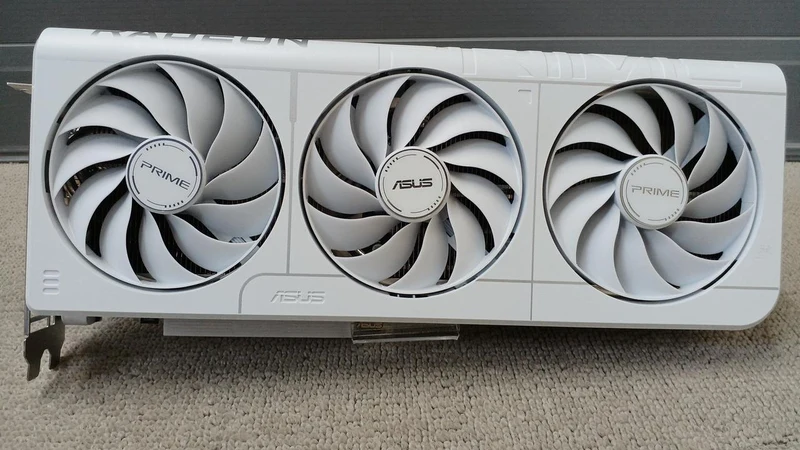 Carte graphique ASUS : PRIME-RX9070XY-O16G-BLANC