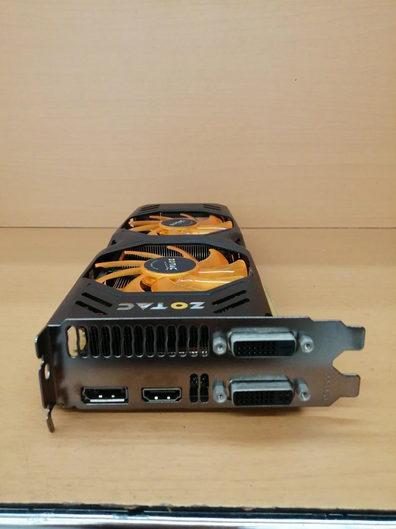 Carte graphique ZOTAC : GTX770 2 Go DDR5