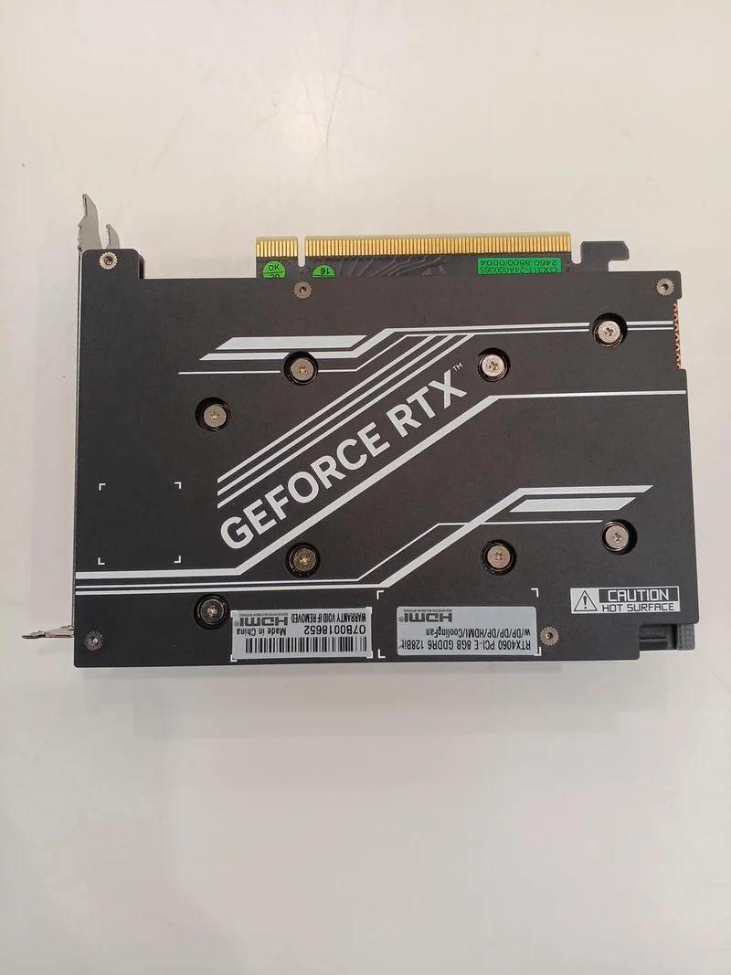 N/B Carte graphique NVIDIA RTX 4060 PCI-E 8 Go GDDR6 128 bits