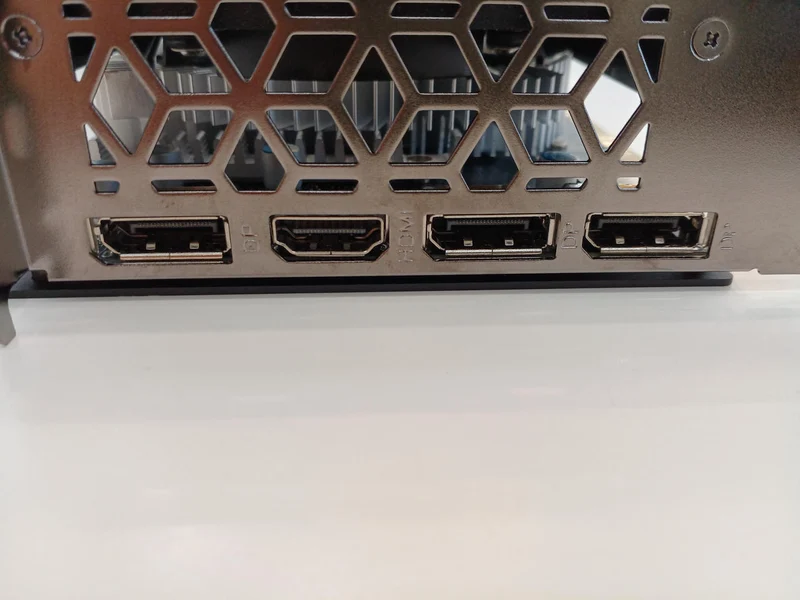 N/B Carte graphique NVIDIA RTX 4060 PCI-E 8 Go GDDR6 128 bits