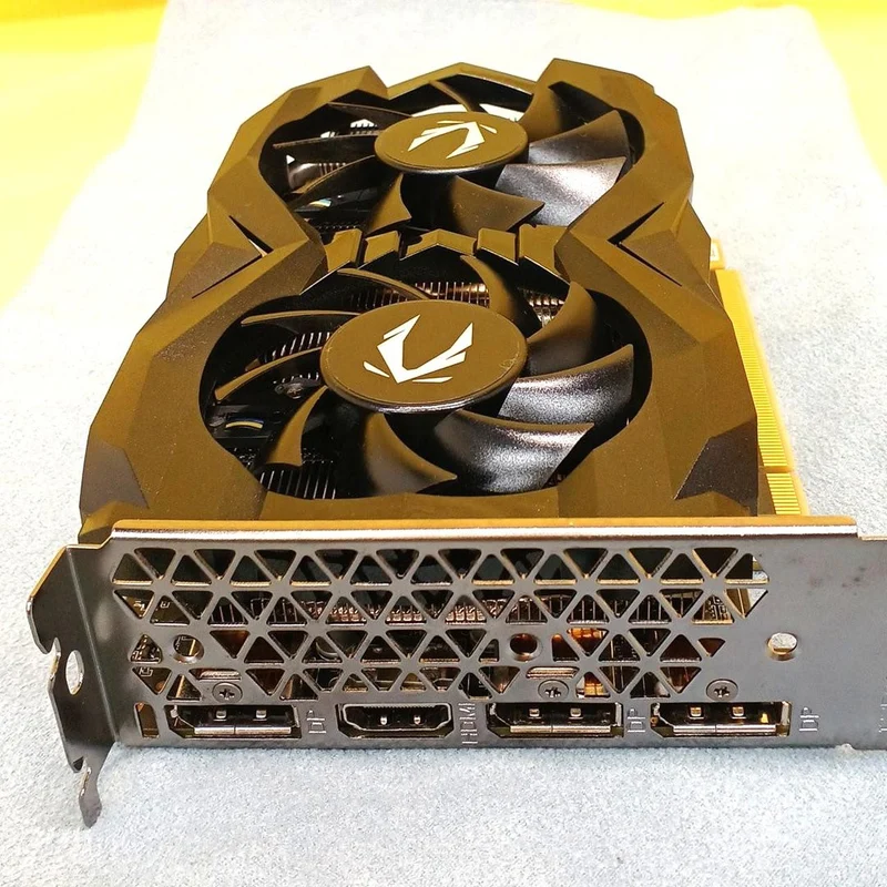 Carte graphique ZOTAC ZT-T16610F-10L