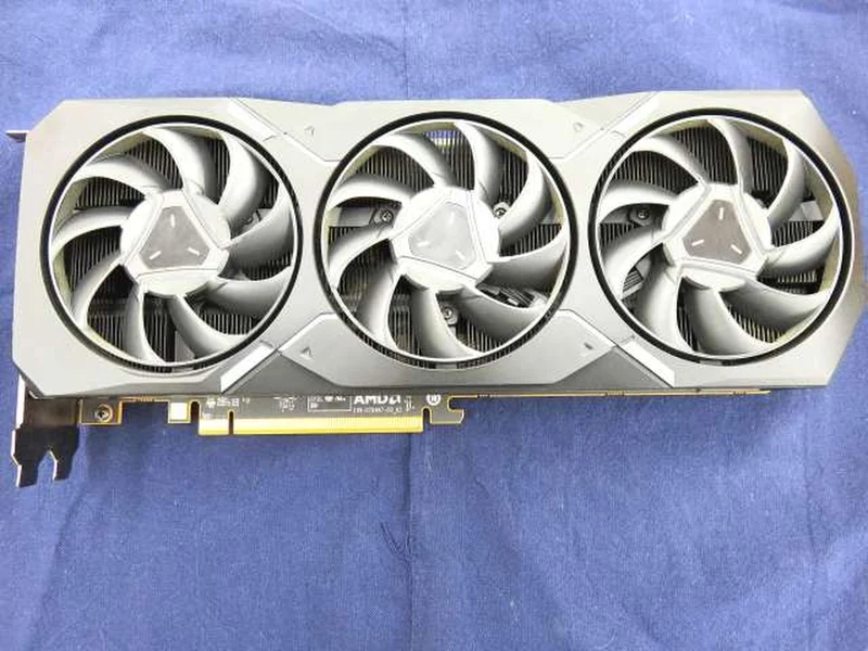 Carte graphique SAPPHIRE : RX7900 XT GAMING 20 Go