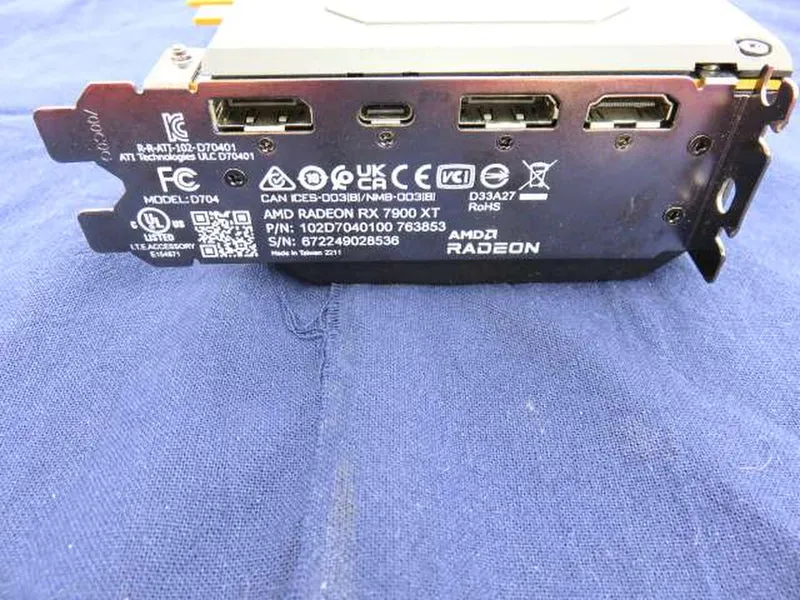 Carte graphique SAPPHIRE : RX7900 XT GAMING 20 Go