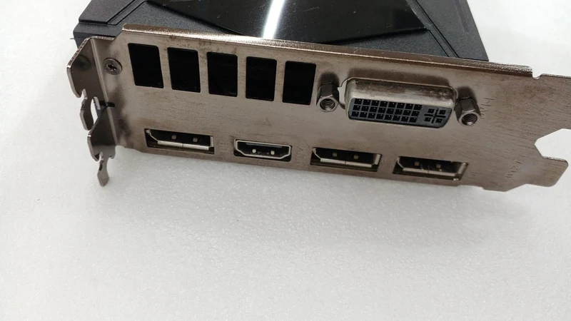 Carte graphique NVIDIA : GTX 980 4 Go
