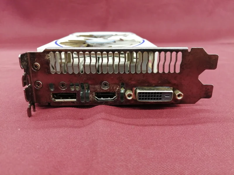 Carte graphique ASUS : DUAL-GTX1050TI-4G