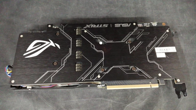 Carte graphique ASUS ROG-STRIX-RTX2070-O8GB-GAMIMG