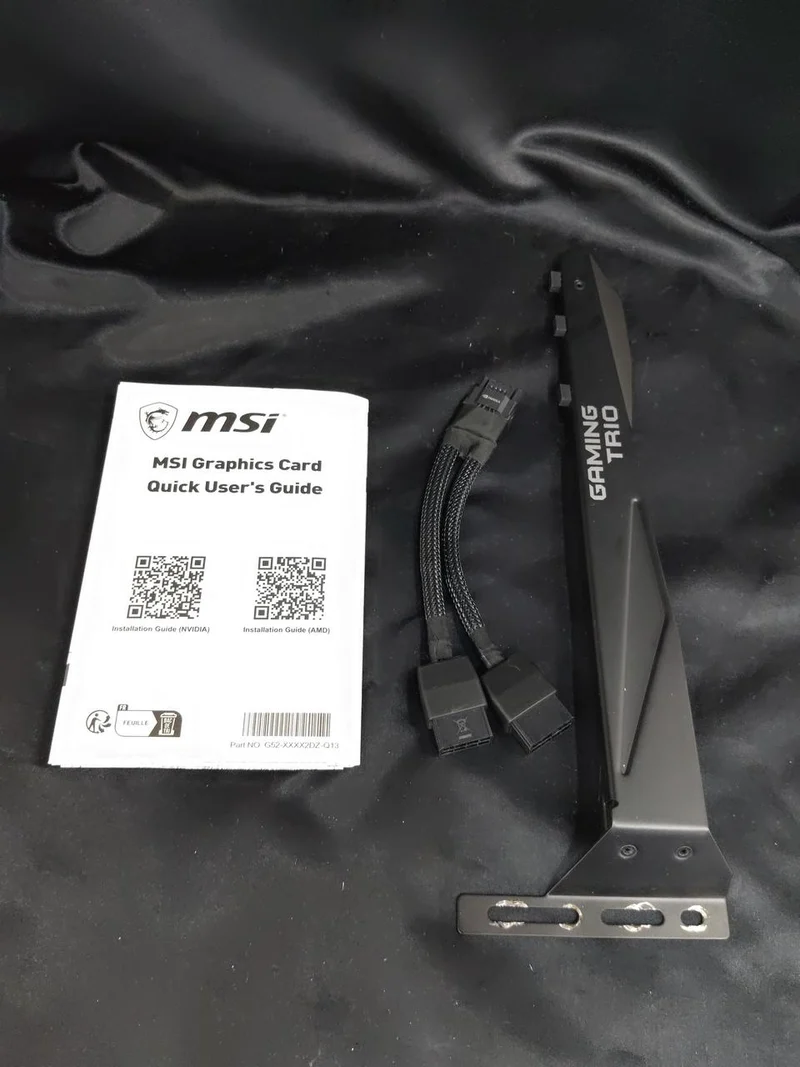 Carte graphique MSI RTX 4070 GAMING X TRIO 12G