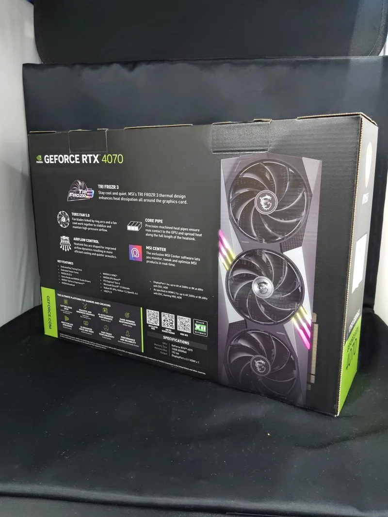 Carte graphique MSI RTX 4070 GAMING X TRIO 12G