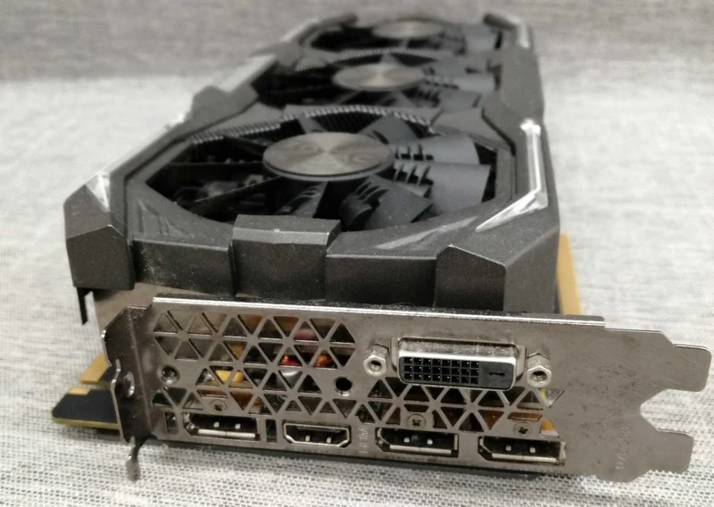 Carte graphique ZOTAC : GEFORCE GTX1080 AMP EXTREAM