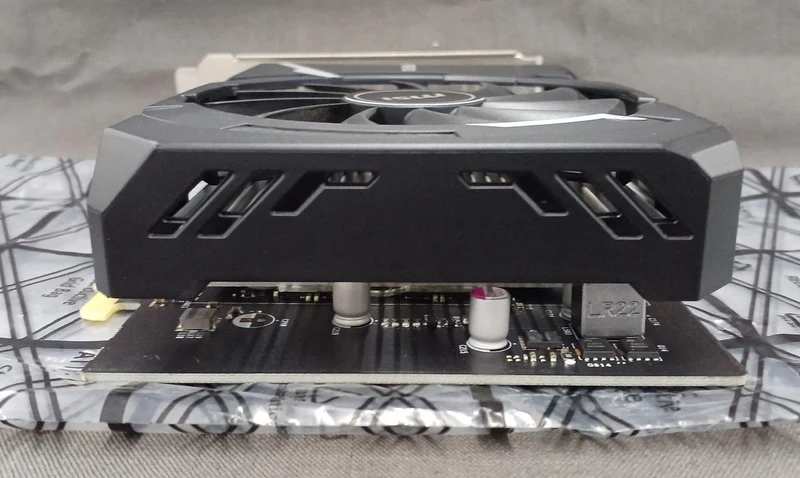 Carte graphique NVIDIA GTX1650 D6 AERO ITX J OC
