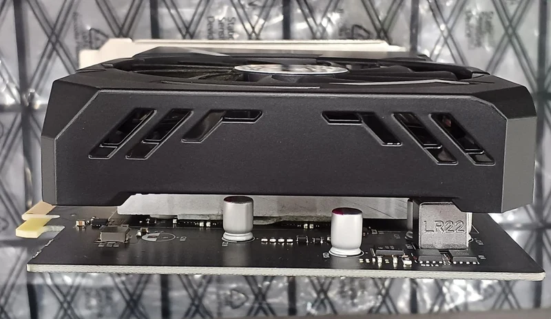 Carte graphique NVIDIA GTX1650 D6 AERO ITX J OC