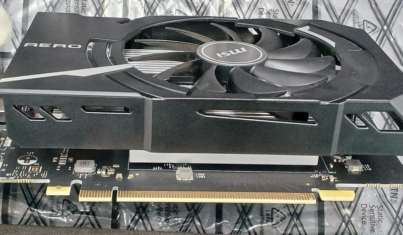 Carte graphique NVIDIA GTX1650 D6 AERO ITX J OC