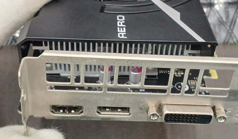 Carte graphique NVIDIA GTX1650 D6 AERO ITX J OC