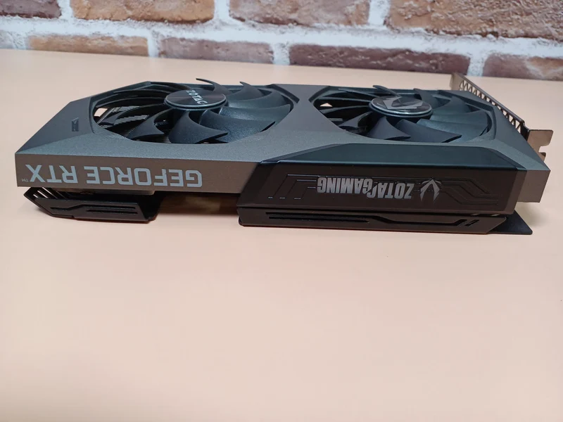 Carte graphique ZOTAC ZT-A30700H-10PLHR