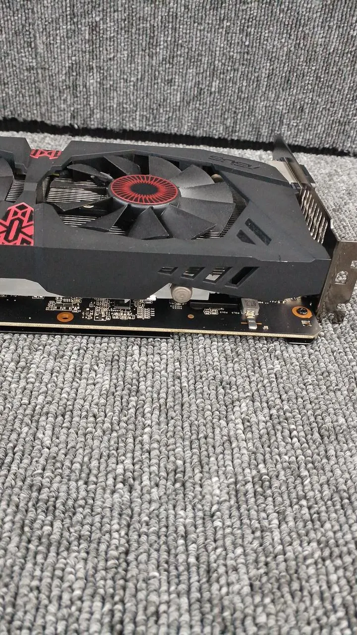 Carte graphique ASUS : STRIX-GTXI1060-DC2O6G