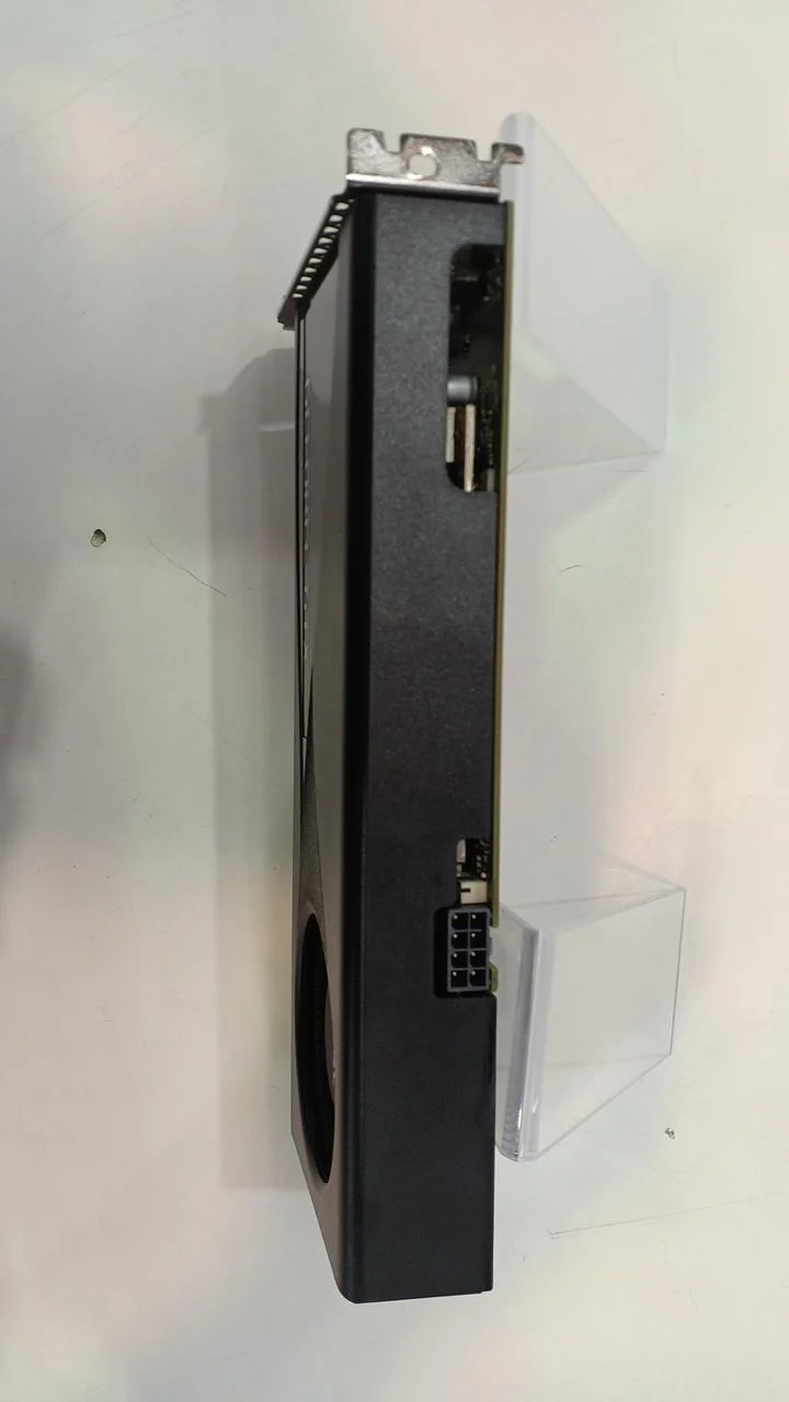 Carte graphique ZOTAC : ZT-T16620H-10B