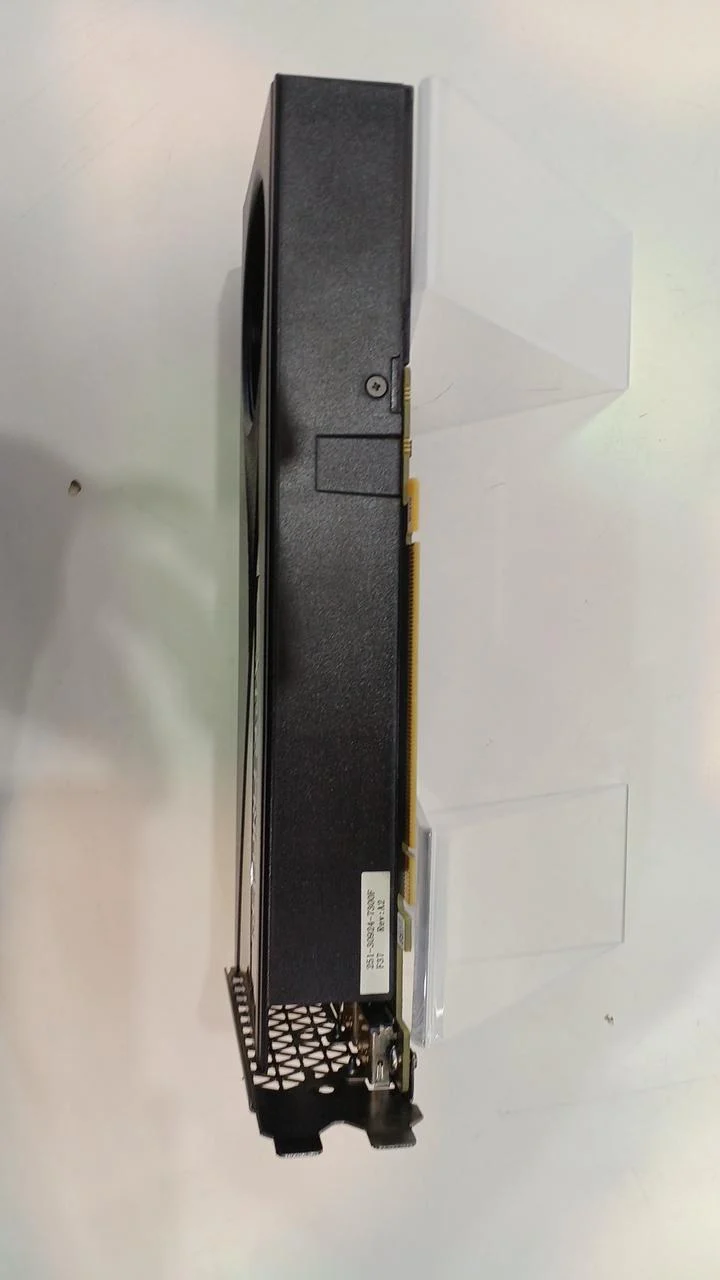 Carte graphique ZOTAC : ZT-T16620H-10B