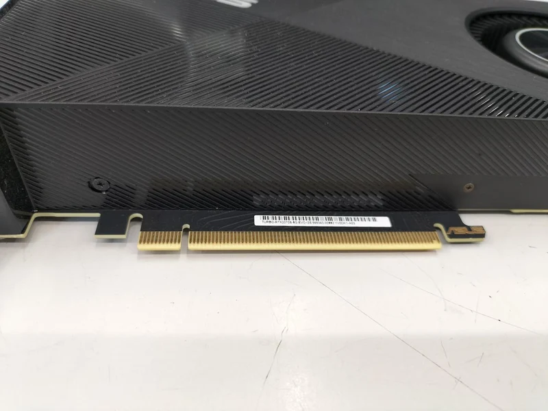 Carte graphique ASUS TURBO-RTX2070S-8G-EVO