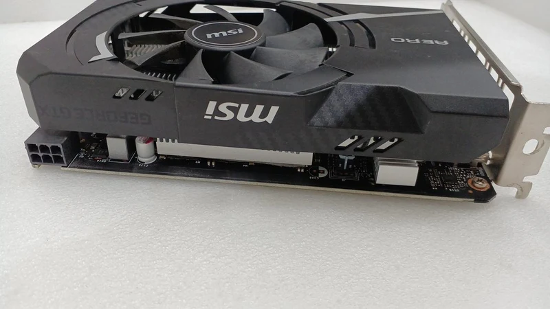 Carte graphique MSI GTX1650 D6 AERO