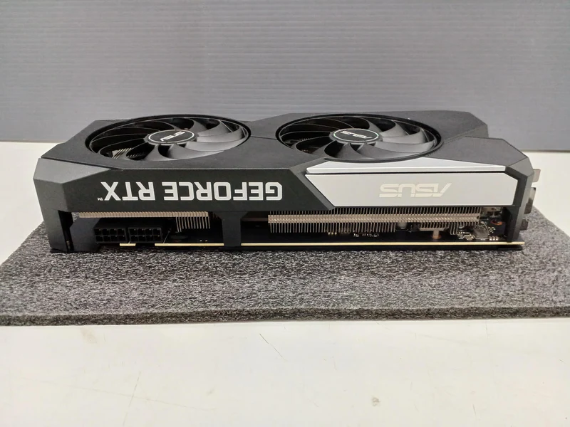 Carte graphique ASUS : DUAL-RTX3070-O8G