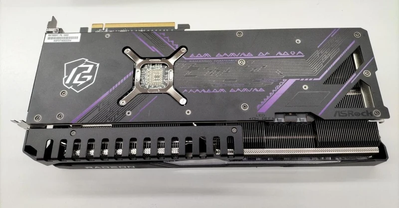 Carte graphique ASROCK RX7800XT PG 16 Go