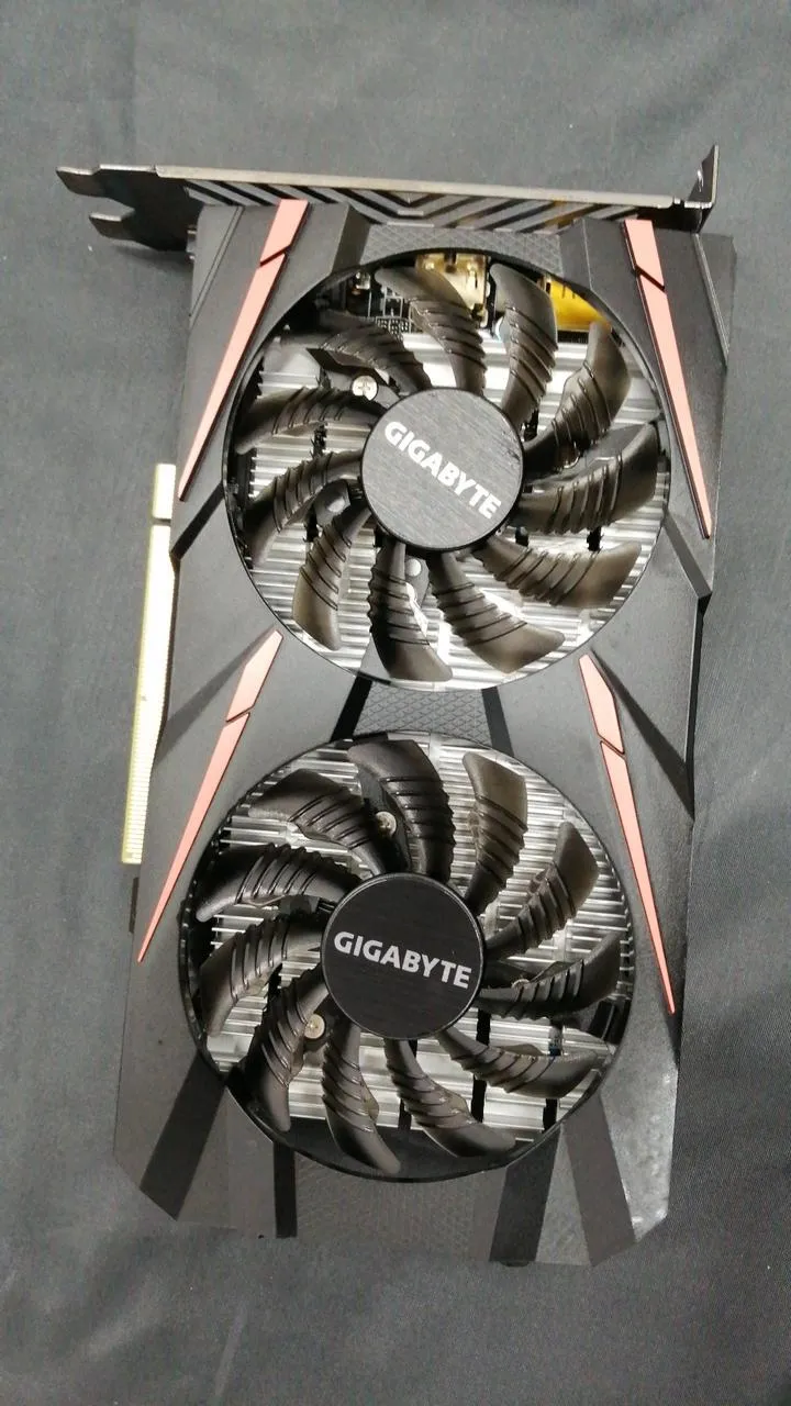Carte graphique GIGABYTE GV-RX550 GAMING OC-2GD