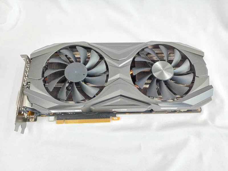 Carte graphique ZOTAC : GEFORCE GTR 1080 TI 11 Go
