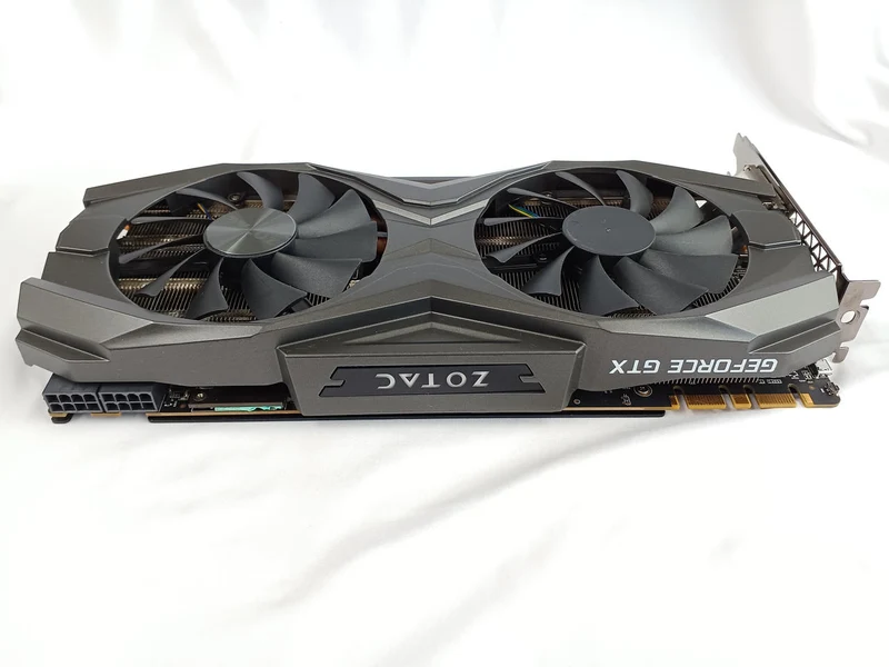 Carte graphique ZOTAC : GEFORCE GTR 1080 TI 11 Go