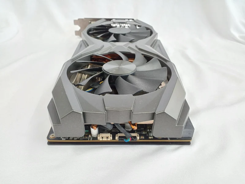 Carte graphique ZOTAC : GEFORCE GTR 1080 TI 11 Go