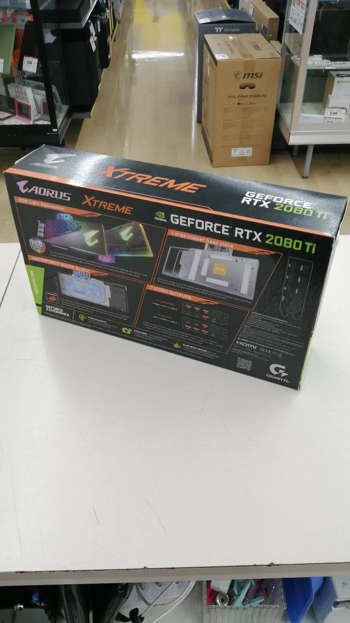 Carte graphique AORUS : GV-N208TAORUSX WB-11GC