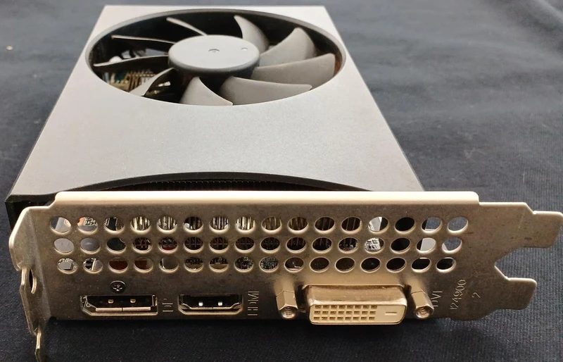 Carte graphique ZOTAC : ZT-T16620G-10B