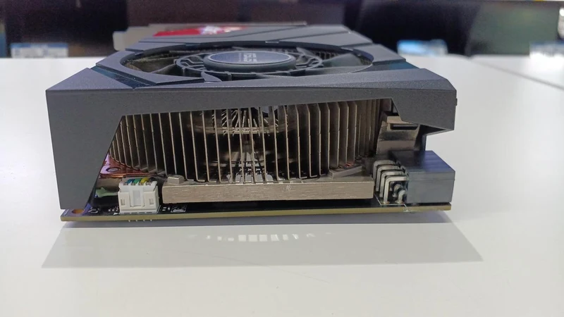 ASUS GTX760 2 Go GTX760-DCMOC-2GD5