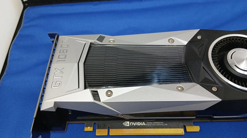 Carte graphique NVIDIA GTX1080TI ÉDITION FONDATEURS